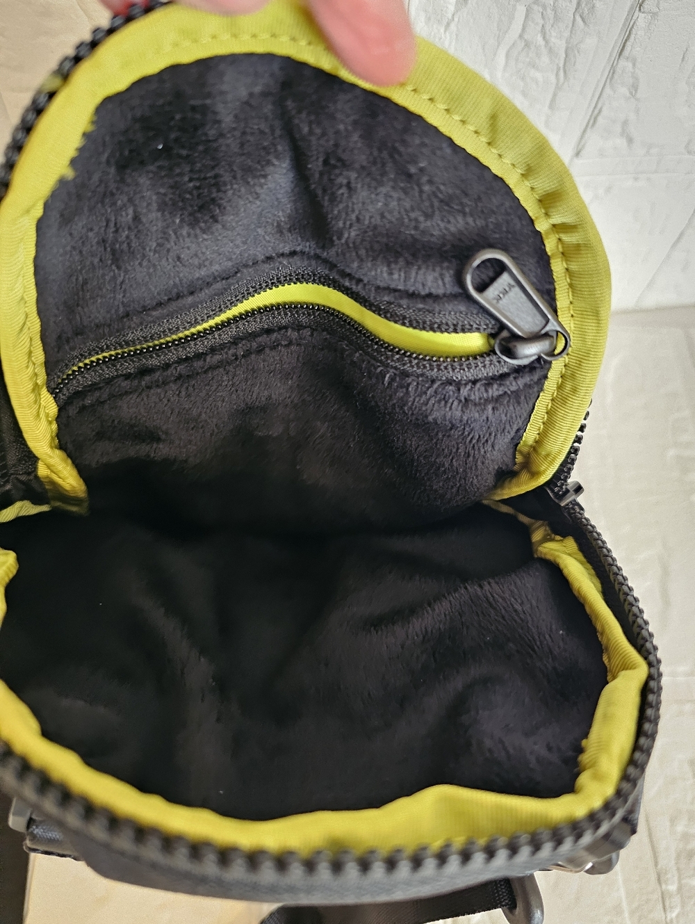 Timbuk2 Crossbody Bag - Picture 3 of 5